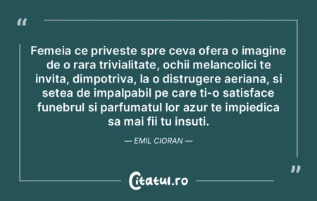 Femeia ce priveste spre ceva ofera o ima...