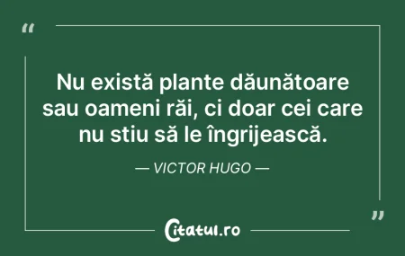 Un grup de zece persoane care își expr... Un grup de zece persoane care își expr...